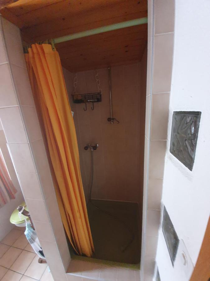 Bourg-Saint-Pierre : Le Cachet D'Antan Apartment ภายนอก รูปภาพ