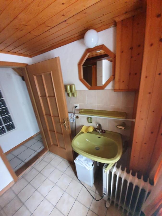 Bourg-Saint-Pierre : Le Cachet D'Antan Apartment ภายนอก รูปภาพ